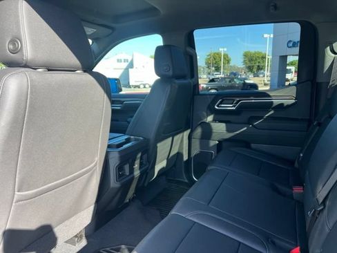 Used 2023 Chevrolet Silverado 1500 RST w/ Convenience Package II AWD/4WD image 23