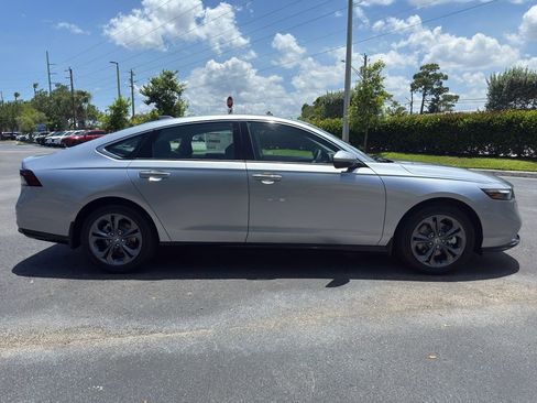 New 2025 Honda Accord EX-L image 4