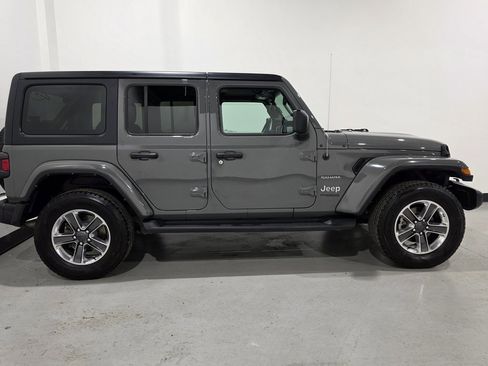 Used 2021 Jeep Wrangler Unlimited Sahara w/ Uconnect 4C Nav & Sound Group image 21
