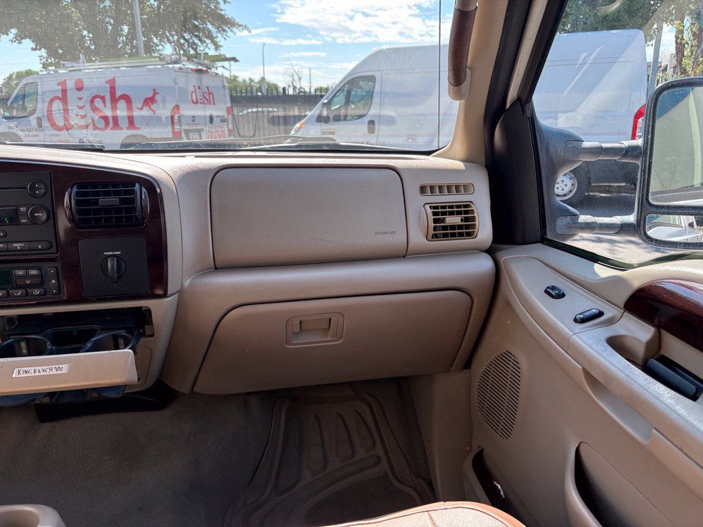 Used 2005 Ford F350 King Ranch RWD image 7