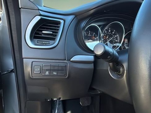 Used 2023 MAZDA CX-9 Touring image 22