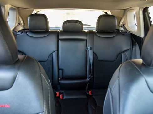 Used 2022 Jeep Compass Trailhawk w/ Trailhawk Convenience Group image 19