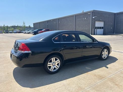 Used 2010 Chevrolet Impala LT FWD image 6