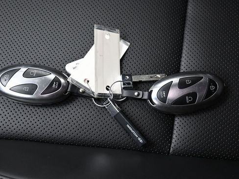 Used 2024 Hyundai Santa Fe XRT image 31