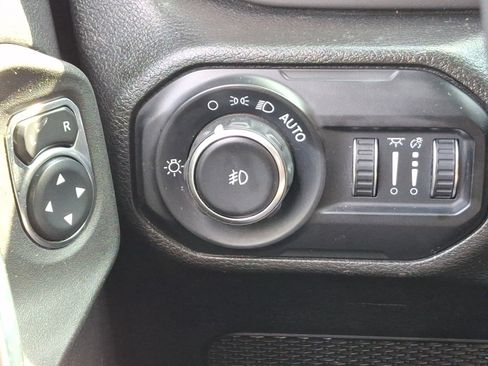 Used 2021 Jeep Wrangler Unlimited Sport image 22