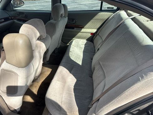 Used 2000 Buick Le Sabre Custom w/ Premium Opt Pkg image 7