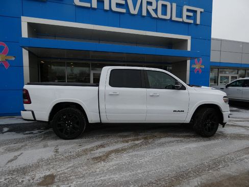 Used 2021 RAM 1500 Laramie image 2