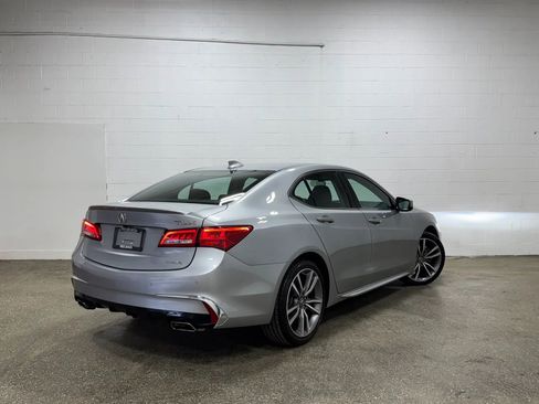 Used 2019 Acura TLX V6 SH-AWD w/ Advance Package image 3