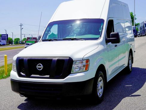 Used 2019 Nissan NV 2500 SV w/ Back Door Glass Package RWD image 1