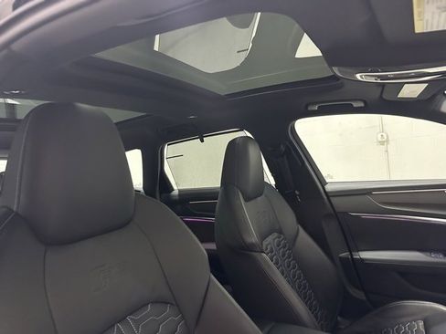 Used 2022 Audi RS 6 image 47
