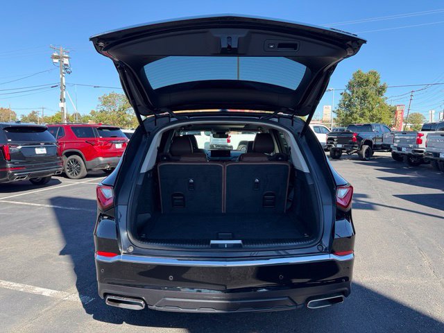 Used 2024 Acura MDX w/ Advance Package AWD/4WD image 13
