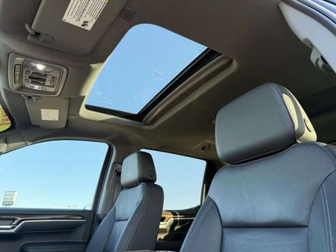 Used 2022 Chevrolet Silverado 1500 LT Trail Boss w/ LT Trail Boss Premium Package image 12