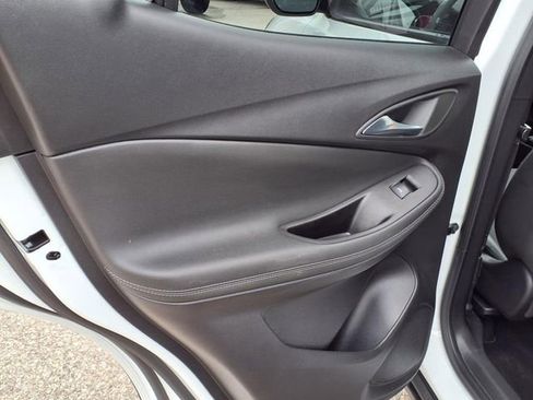 Used 2023 Buick Encore GX Select image 8