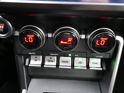 Used 2023 Toyota GR86 Premium w/ ALL Weather Mat Package (TMS) RWD image 17