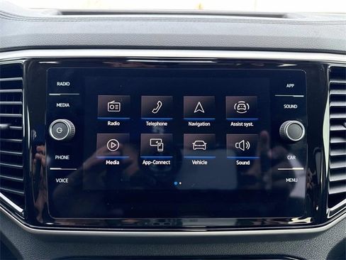Certified 2023 Volkswagen Atlas SE image 20