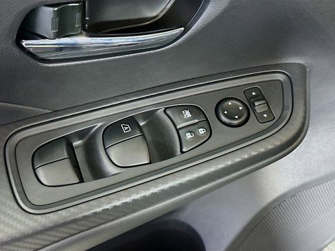 New 2025 Nissan Versa SV w/ Trunk Package image 18