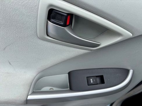 Used 2013 Toyota Prius Two image 24