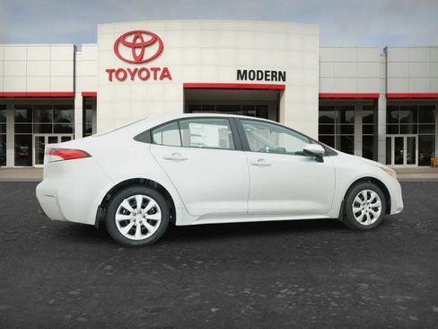 New 2026 Toyota Corolla LE FWD image 13