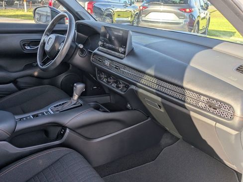 Used 2024 Honda HR-V Sport image 26