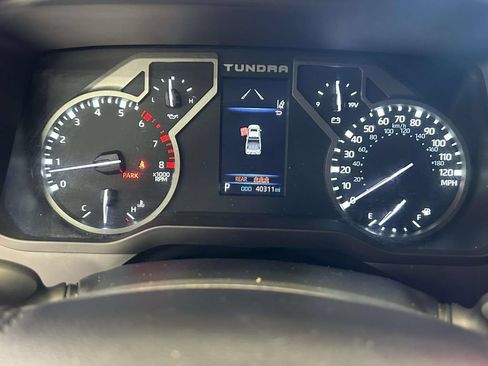 Used 2024 Toyota Tundra SR5 w/ SR5 Convenience Package AWD/4WD image 29