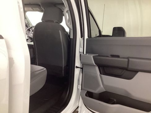 Used 2023 Ford F250 XL w/ XL Chrome Package RWD image 20