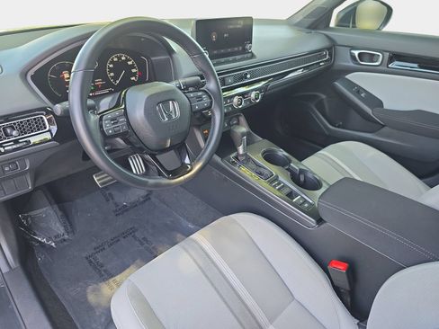 Used 2025 Honda Civic Sport image 21