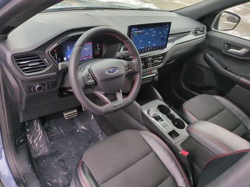 Used 2023 Ford Escape ST-Line w/ Tech Pack #1 image 10