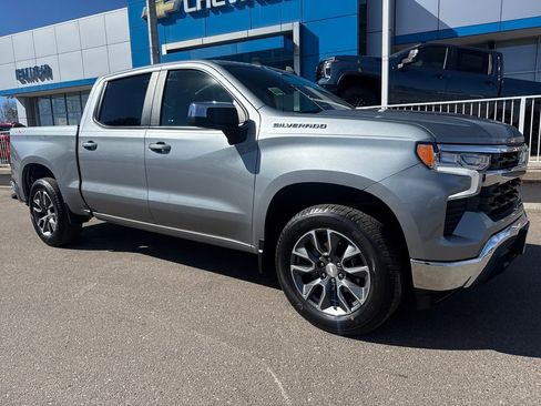Used 2023 Chevrolet Silverado 1500 LT image 7