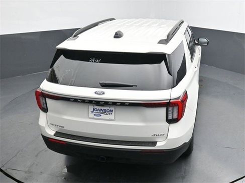 New 2025 Ford Explorer Active image 22