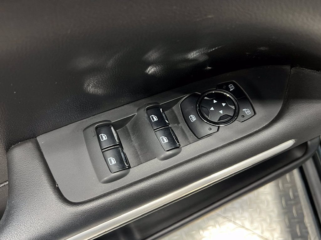 Used 2014 Lincoln MKZ w/ Equipment Group 101A Select FWD image 15