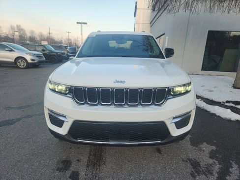 New 2022 Jeep Grand Cherokee Limited 4xe image 9