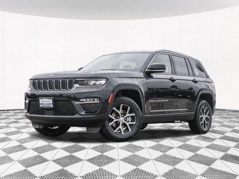 New 2025 Jeep Grand Cherokee Limited image 2