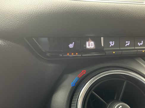 New 2025 Chevrolet Blazer LT w/ Driver Confidence Package image 23