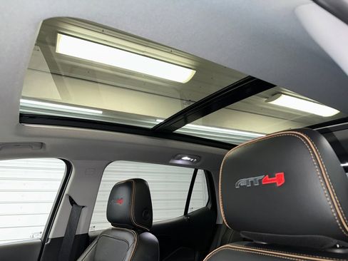 Certified 2022 GMC Terrain AT4 w/ Infotainment Package II image 7