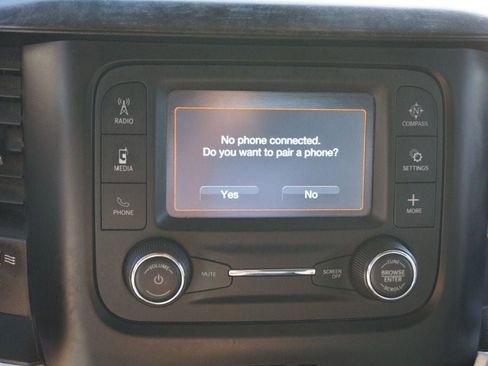 Used 2019 RAM 2500 Big Horn image 31