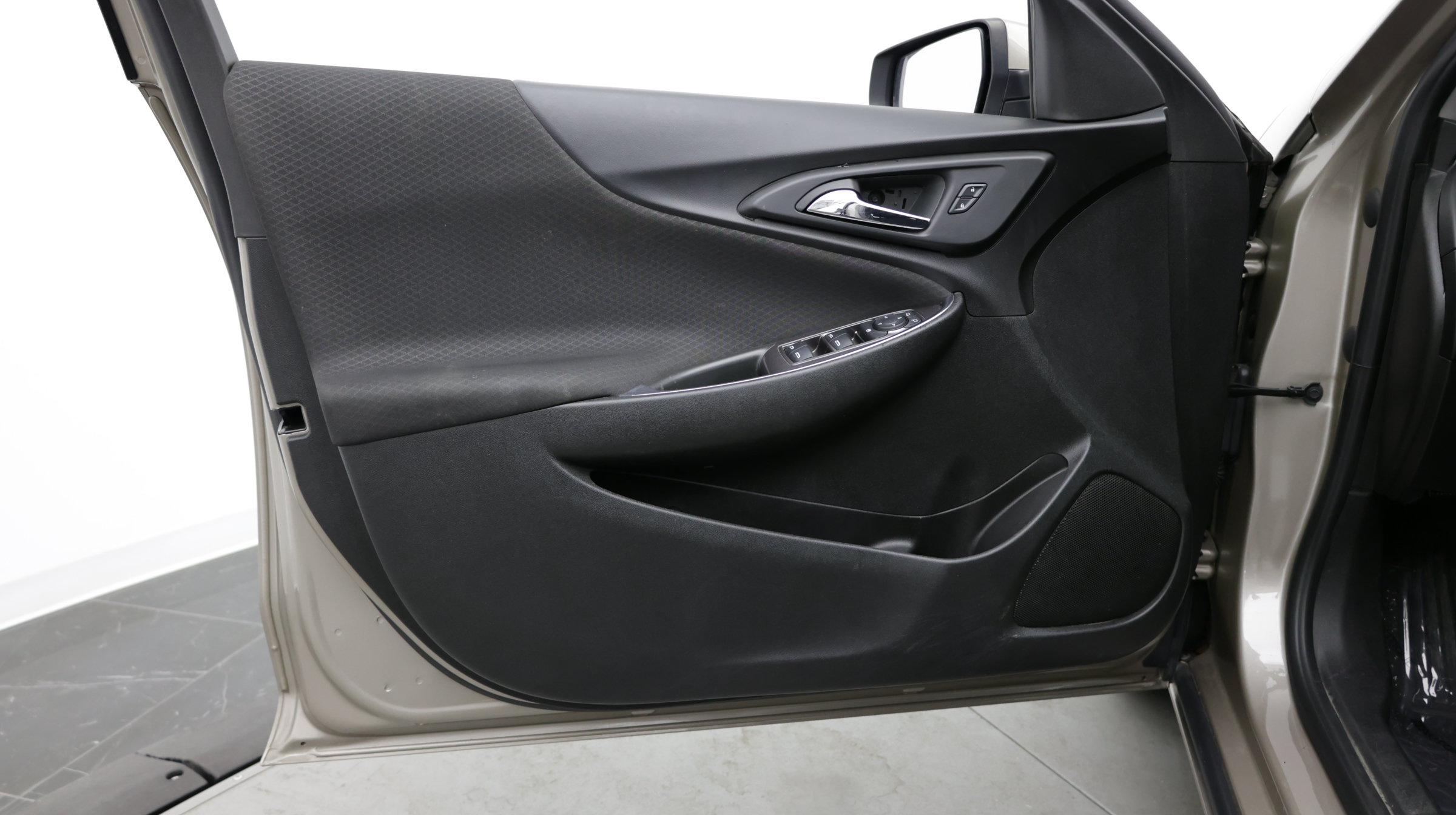 Used 2022 Chevrolet Malibu LT FWD image 13