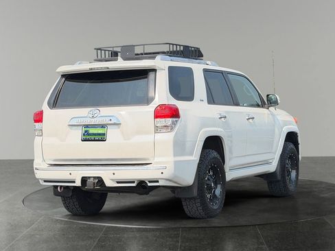 Used 2013 Toyota 4Runner SR5 w/ Convenience Pkg AWD/4WD image 9
