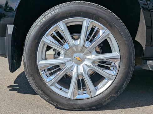 Certified 2024 Chevrolet Tahoe High Country AWD/4WD image 54