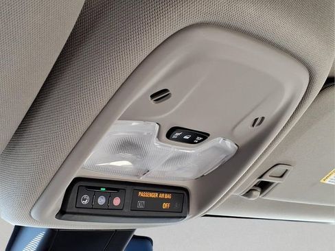 Used 2024 Buick Encore GX Sport Touring image 25