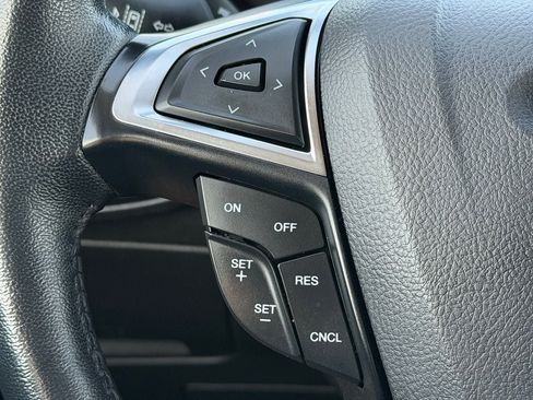Used 2024 Ford Edge SEL w/ Convenience Package AWD/4WD image 16