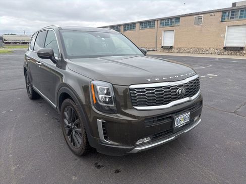 Used 2020 Kia Telluride SX w/ SX Prestige Package AWD/4WD image 3