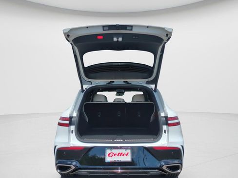 New 2026 Genesis GV70 3.5T Sport Prestige AWD/4WD image 9