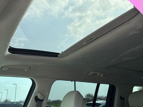 Used 2026 Hyundai Santa Fe Calligraphy image 19