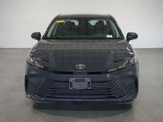 Used 2025 Toyota Camry LE video 2