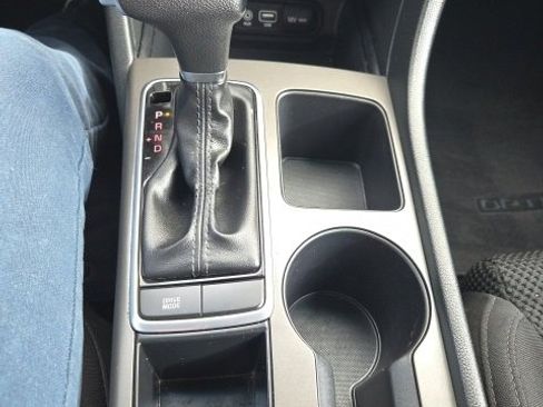 Used 2020 Kia Optima LX image 19