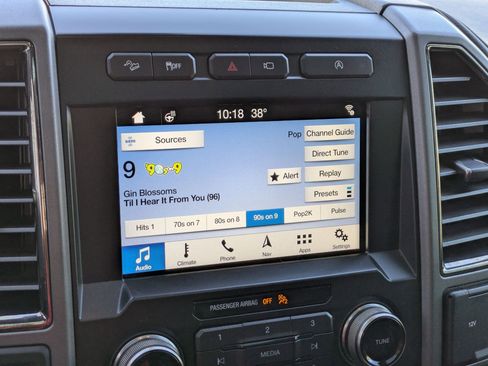 Used 2018 Ford F150 Raptor w/ Equipment Group 802A Luxury image 22