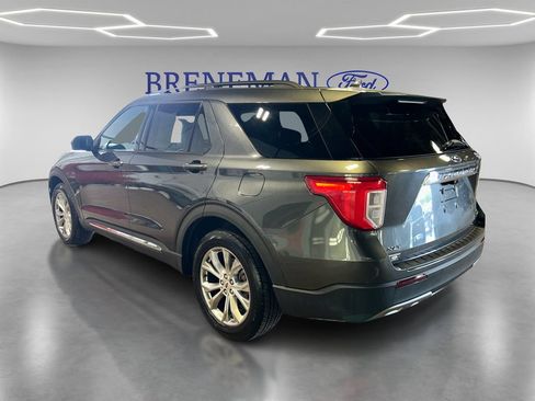 Used 2020 Ford Explorer XLT w/ Equipment Group 202A AWD/4WD image 9