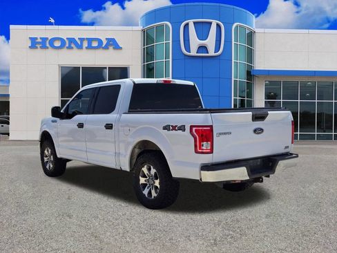 Used 2015 Ford F150 XLT AWD/4WD image 4