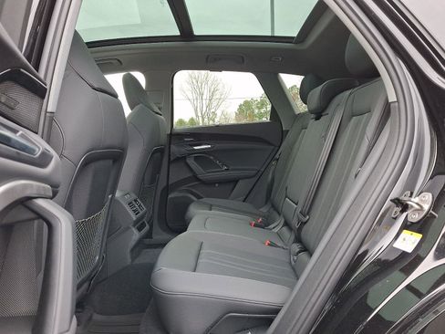 Used 2025 Audi Q5 Premium Plus w/ Premium Plus image 10