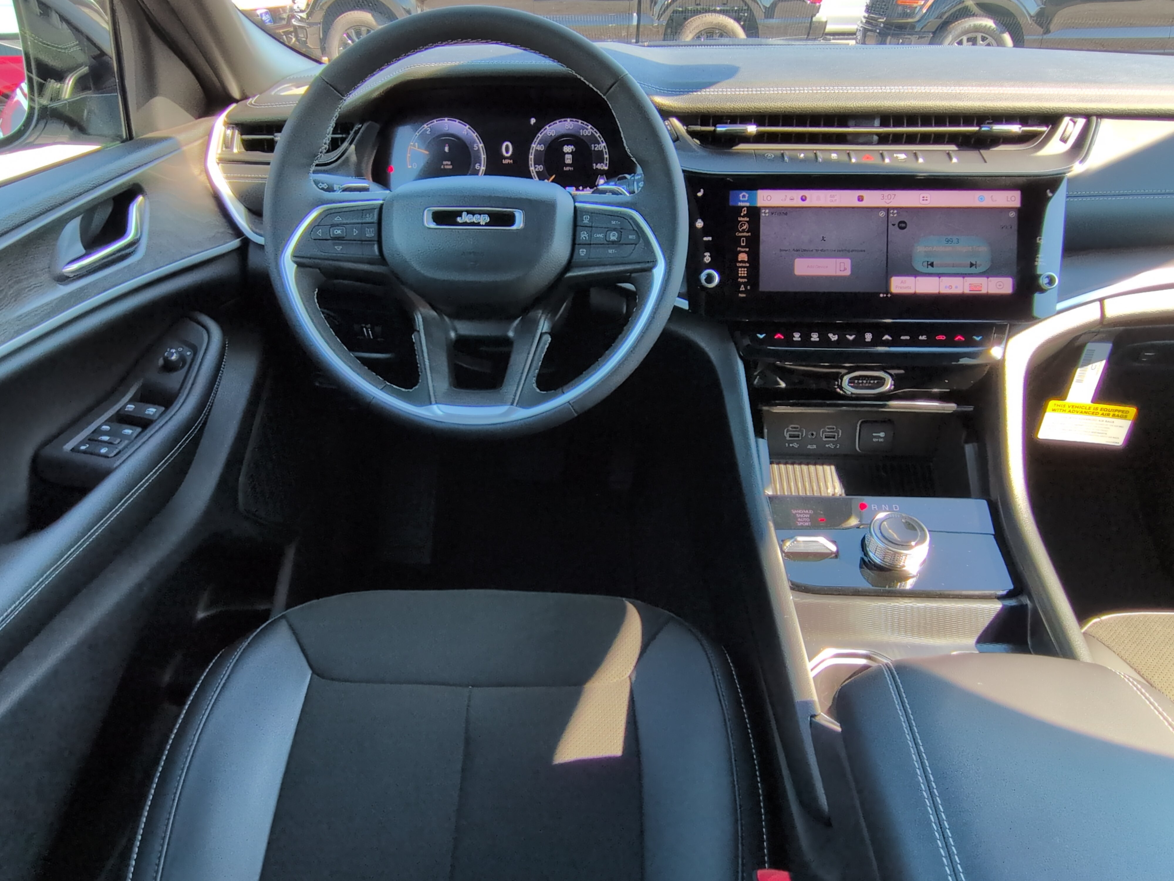New 2026 Jeep Grand Cherokee Altitude AWD/4WD image 14